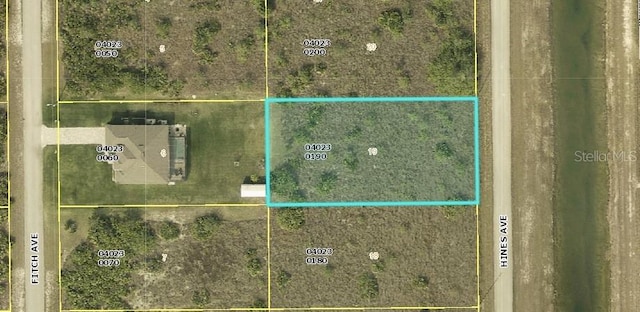 Listing photo 2 for 1313 Hines Ave, Lehigh Acres FL 33972