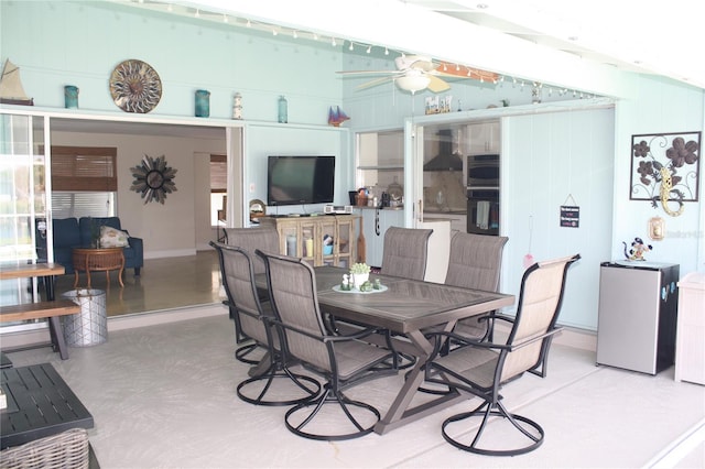 dining room featuring ceiling fan