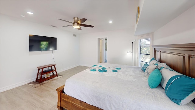 bedroom featuring ceiling fan