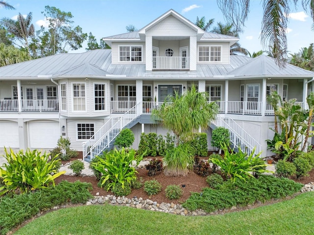 view of front facade featuring a garage