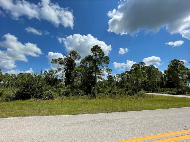 Listing photo 2 for 27026 Tangier Dr, Punta Gorda FL 33955