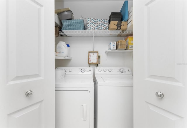 laundry room featuring independent washer and dryer