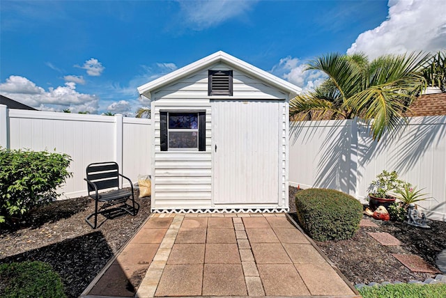 view of outbuilding