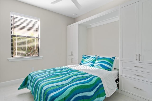 bedroom featuring ceiling fan