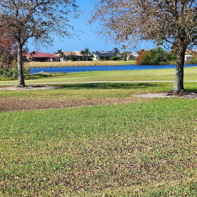 view of yard with a water view