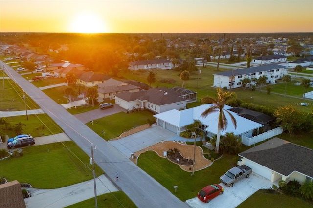 view of aerial view at dusk