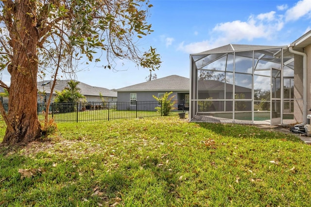 view of yard featuring a lanai