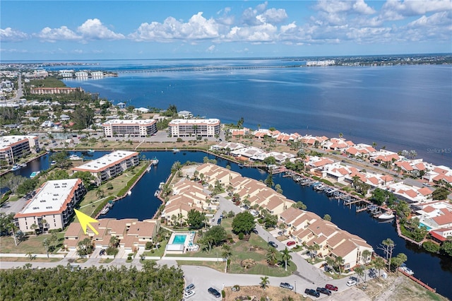 bird's eye view with a water view