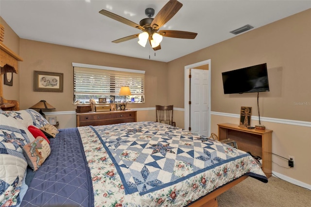 bedroom with ceiling fan