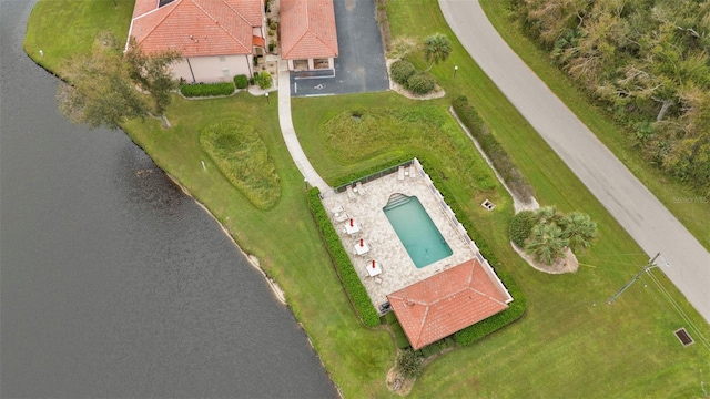 bird's eye view featuring a water view