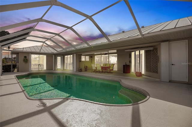 2868 Coral Way, Punta Gorda, FL 33950 - swimming pool with a patio area and glass enclosure