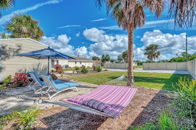 view of yard with a patio