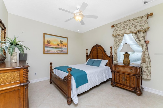 bedroom featuring ceiling fan