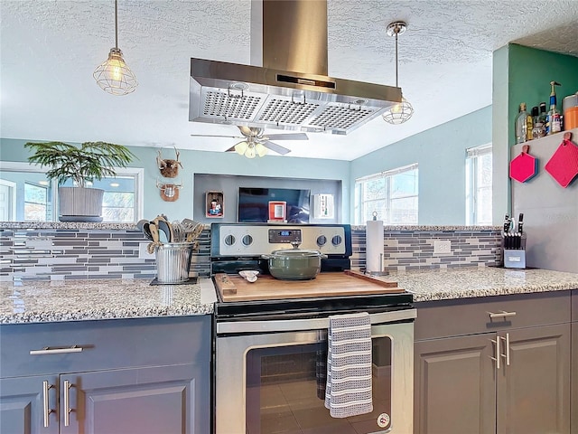 kitchen with electric range, decorative backsplash, ceiling fan, gray cabinets, and extractor fan