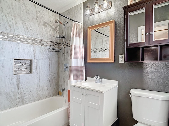 full bathroom with vanity, toilet, and shower / tub combo