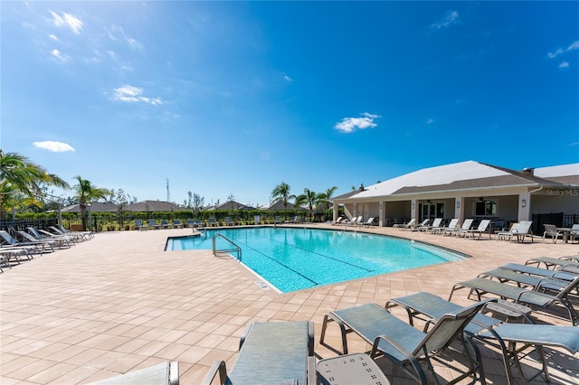 view of swimming pool featuring a patio