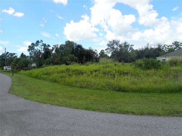 Listing photo 3 for Sunnyvale Rd, North Port FL 34288