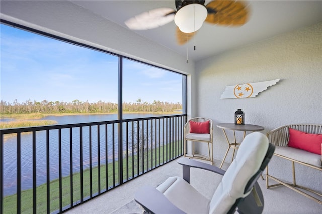 14271 Heritage Landing Blvd Unit 1526, Punta Gorda, FL 33955 - sunroom featuring a water view