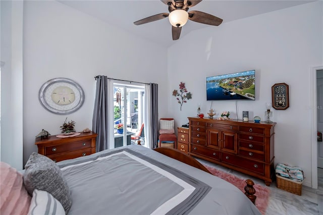 bedroom featuring ceiling fan