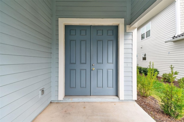 view of property entrance