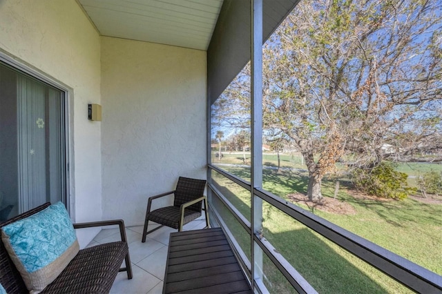 view of sunroom / solarium