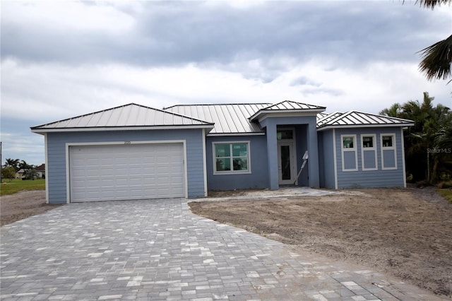 view of front of house with a garage