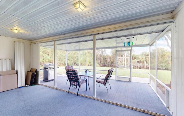 view of unfurnished sunroom