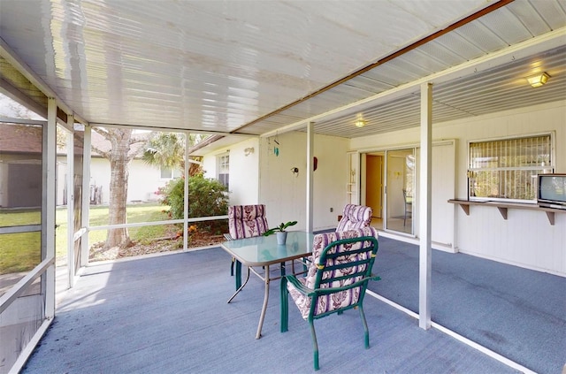 sunroom with a healthy amount of sunlight