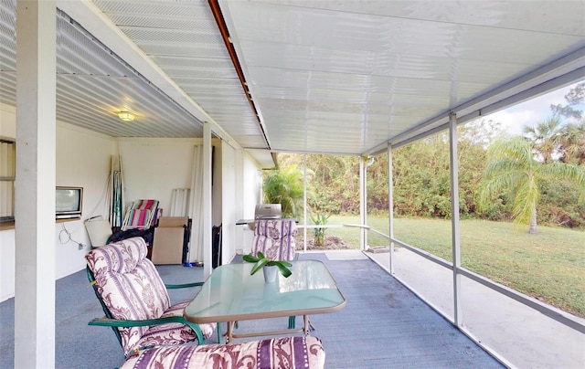 view of sunroom / solarium