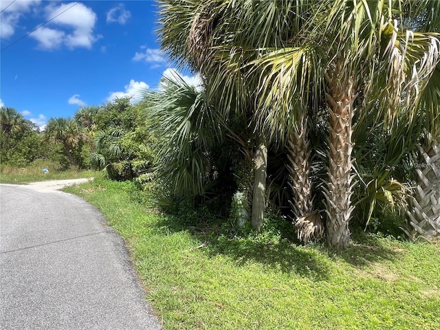 Listing photo 2 for Denargo Rd, North Port FL 34287