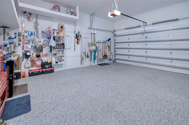 1450 Kiwi Ct, Punta Gorda, FL 33950 - garage with a garage door opener