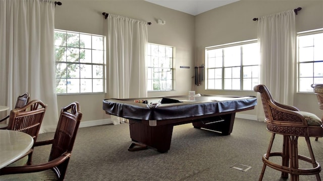 playroom with carpet and billiards