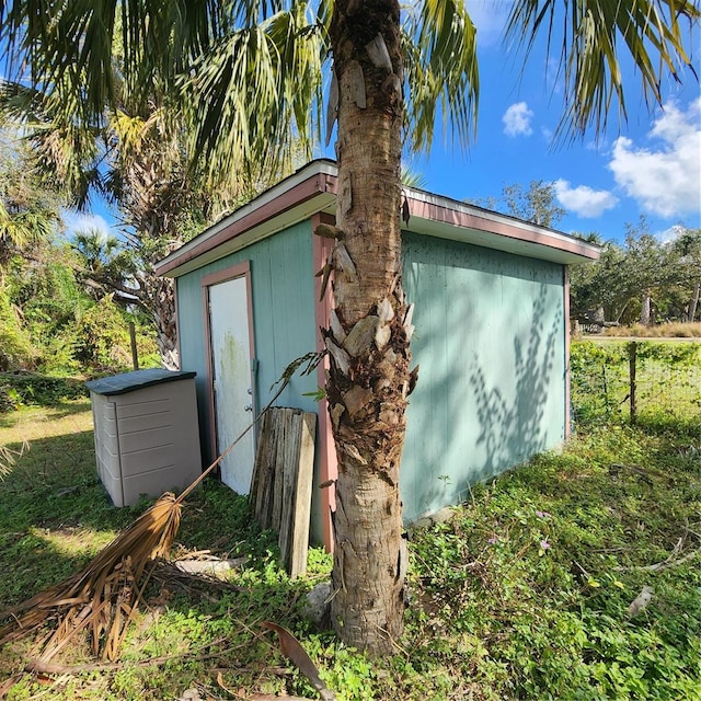 view of outdoor structure