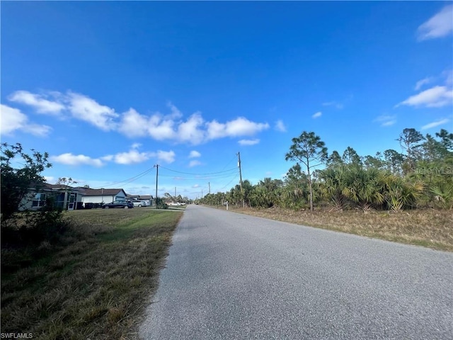 Listing photo 3 for Kiska Rd, North Port FL 34288