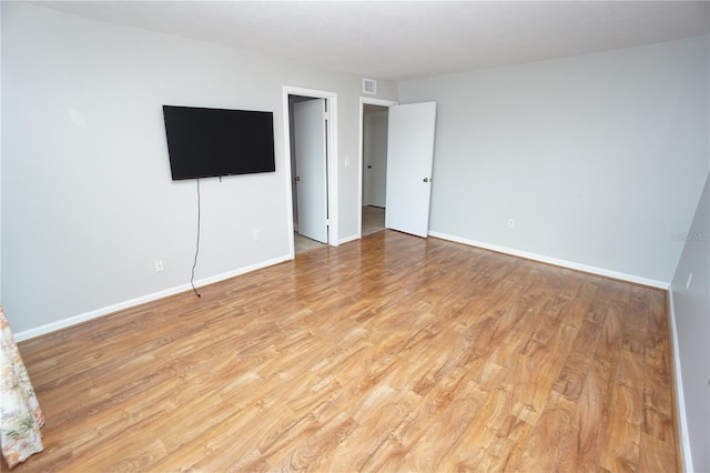 unfurnished bedroom featuring light hardwood / wood-style flooring