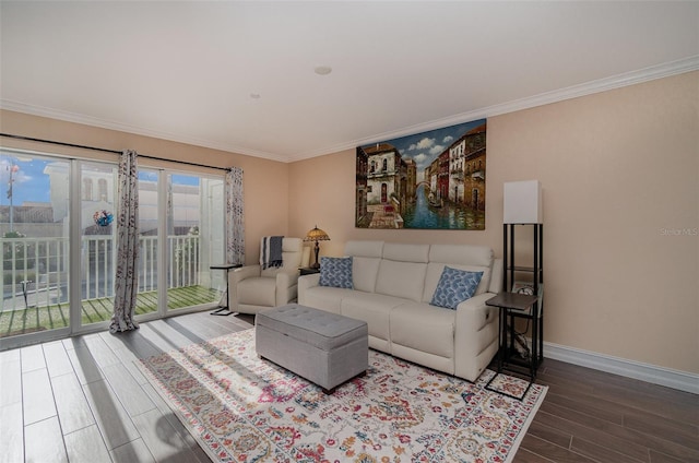 living room featuring hardwood / wood-style floors and crown molding