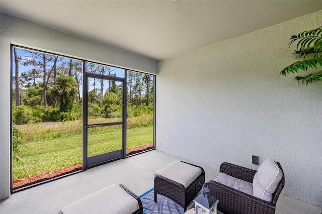 view of sunroom / solarium