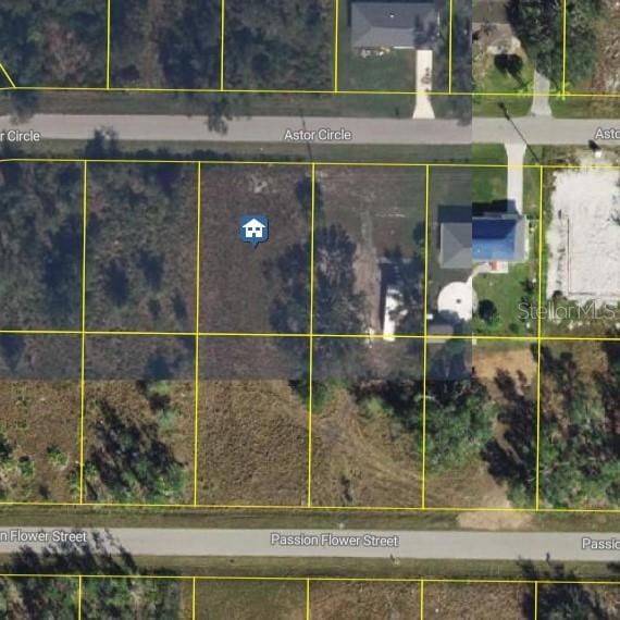 200 Astor Cir, Punta Gorda, FL 33982 - photo 2