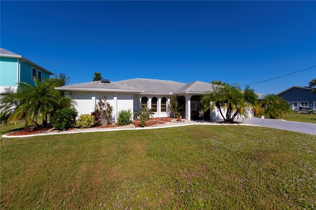 view of front of house with a front yard