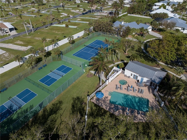 12510 Coconut Creek Ct, Fort Myers, FL 33908 - aerial view of property and surrounding area featuring a pool area