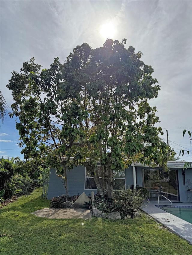 107 Dunn Dr NE, Port Charlotte, FL 33952 - view of yard