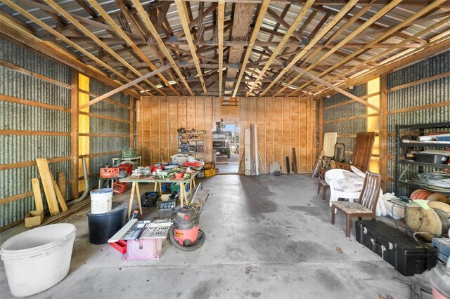 8625 SW County Road 769, Arcadia, FL 34269 - misc room featuring a garage and concrete floors