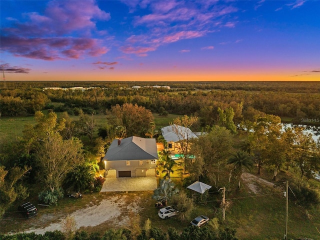 view of aerial view at dusk