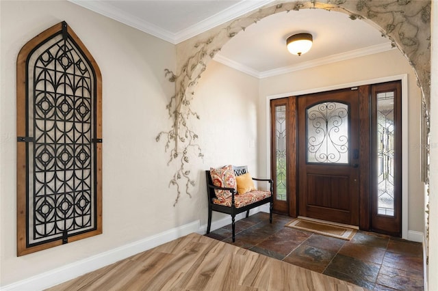 foyer with crown molding