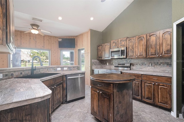 42 Clubhouse Rd, Venus, FL 33960 - photo 9