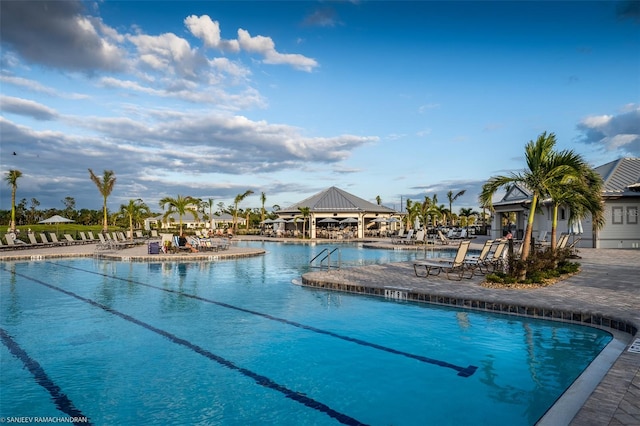 view of swimming pool