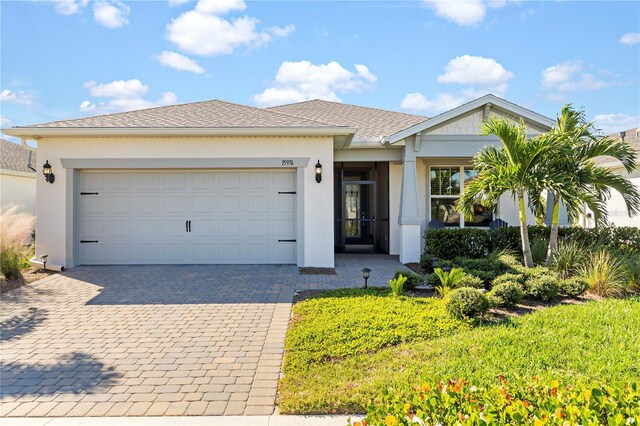 view of front of house featuring a garage