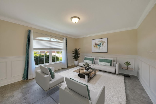 living room featuring crown molding