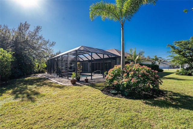 view of yard featuring a lanai