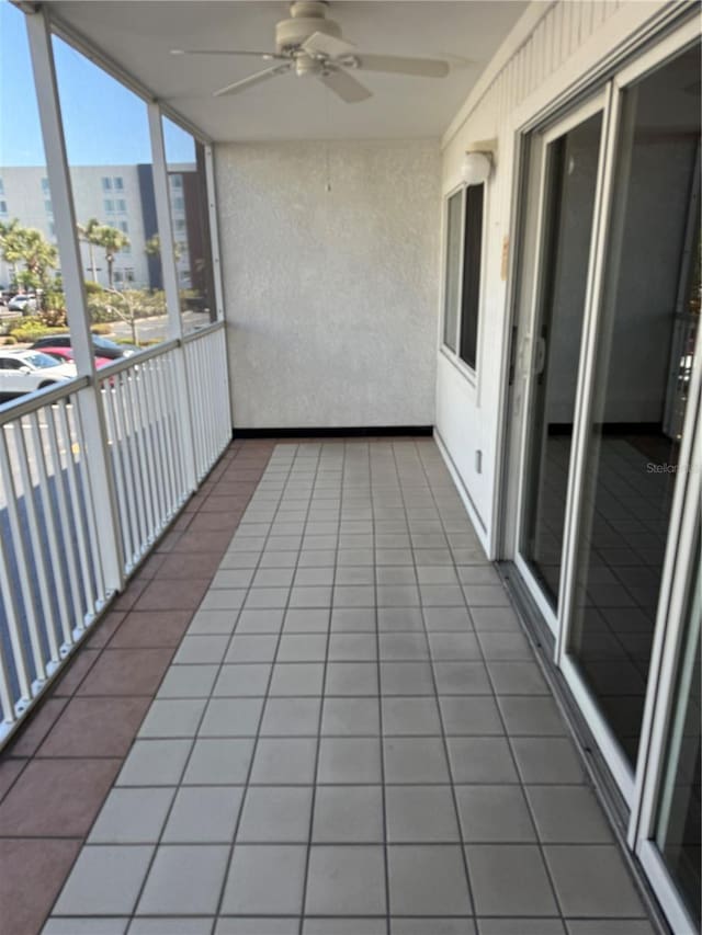 balcony with a ceiling fan